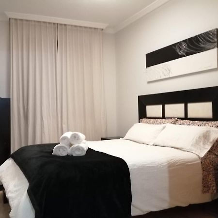 Apartamento La Muralla II Baena Exteriör bild